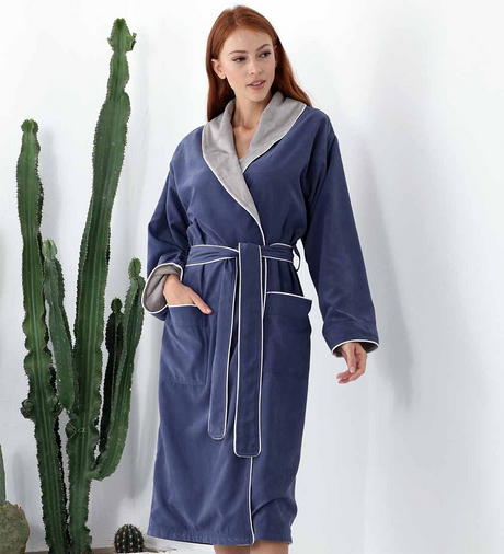 Women's Plush Microfiber Spa Robe