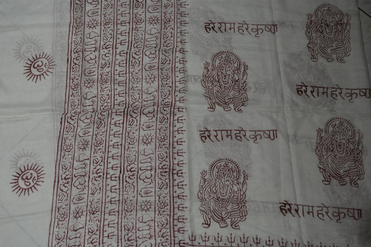 OM Ganesha Mantra Meditation Prayer Shawl