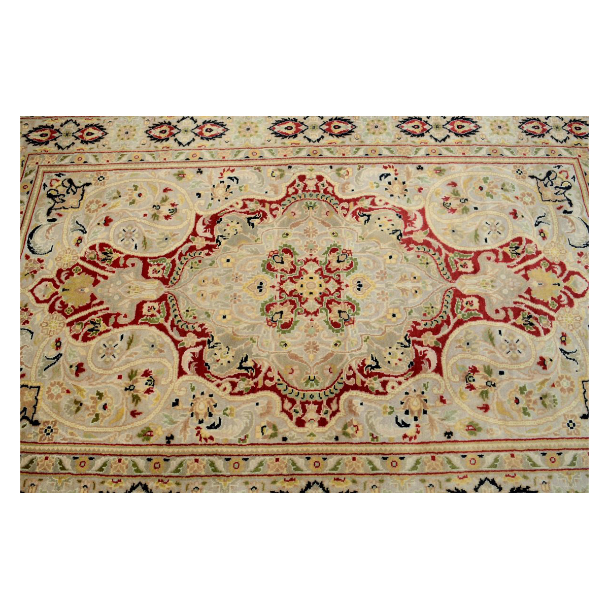 Kashan Hand knotted Double Colonial White Soft Rug