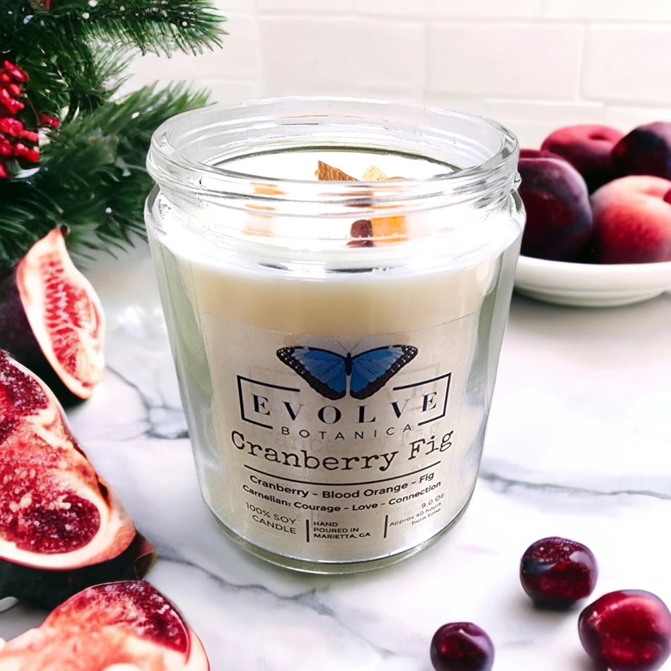 Wood Wick Crystal Soy Candle - Cranberry Fig (Carnelian)