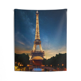 Night view Eiffel Tower In Paris Tapestry