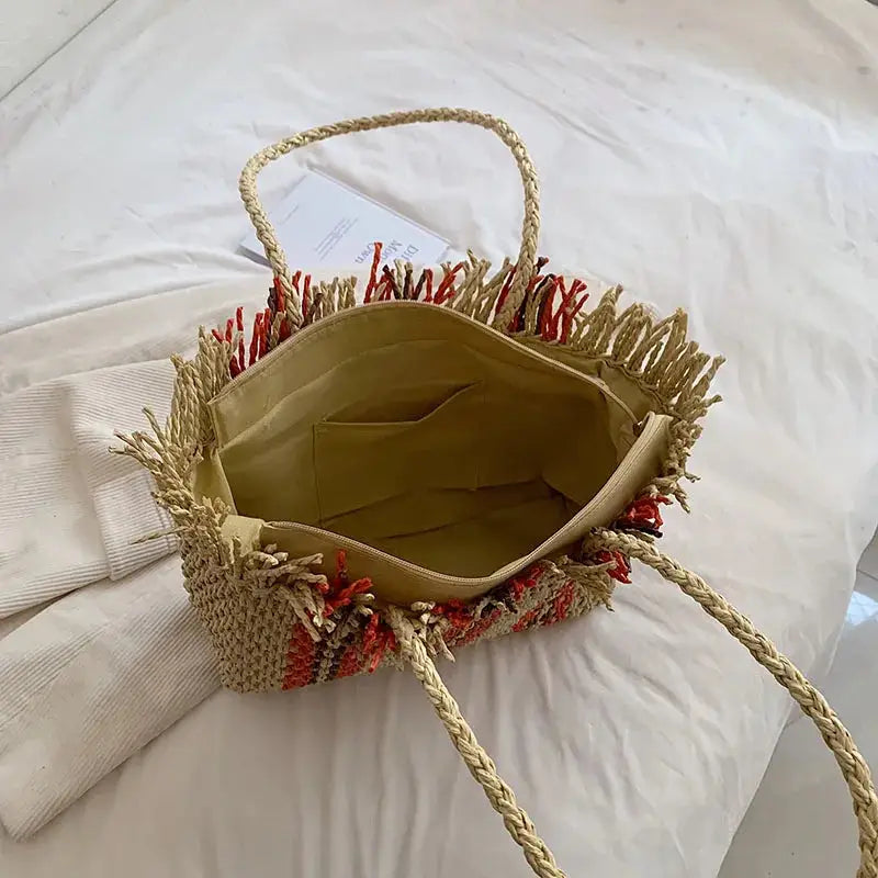 Large Capacity Straw Braided Bag