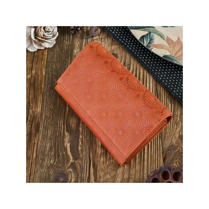 Vibrant & Chic Leather Women's Wallets