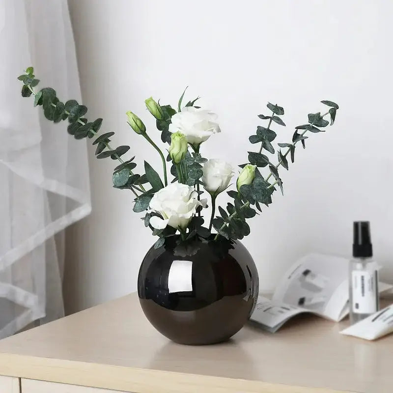 Round Glossy Metal Vase