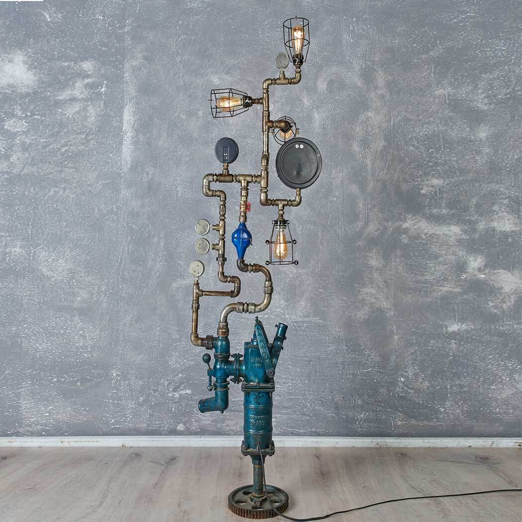 High Spectacular Water Pump Lamp