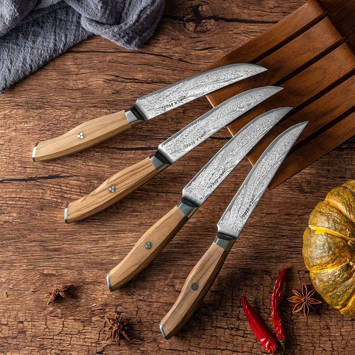 AMELIA Five | Essential VG10 Damascus Steel Steak Knife set